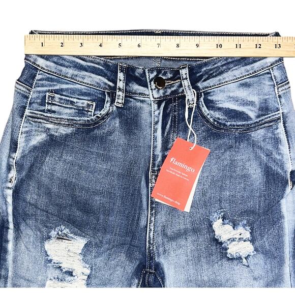 Flamingo High-Rise Ripped Wide-Leg Jeans Medium (26"x31") - Picture 2 of 7